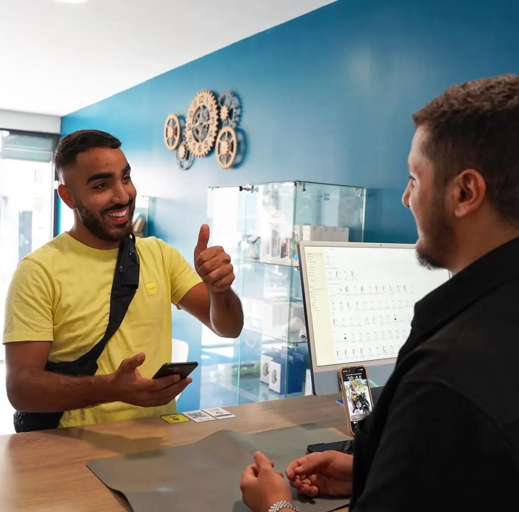 Service client chez relife reparateur de téléphone sur nimes
